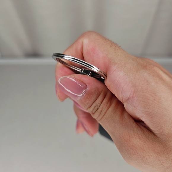 Brand new Ritz Carlton Key Chain - Picture 7 of 7